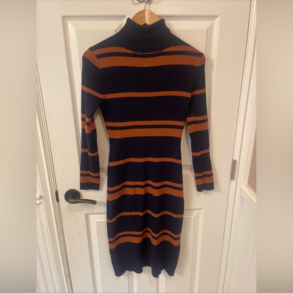 GILLI medium striped turtleneck body con Stretchy sweater dress Navy Brown